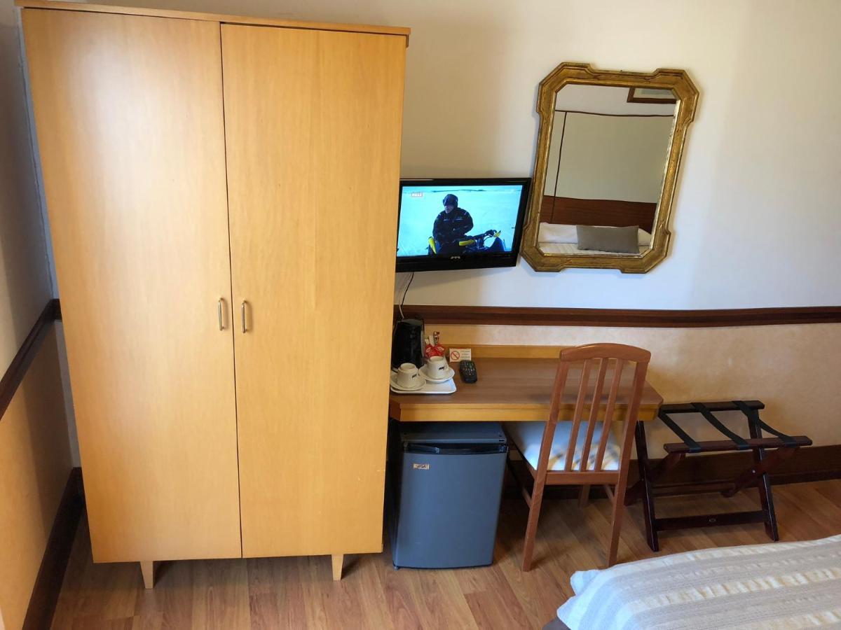 Hotel Signa Перуджа Екстериор снимка