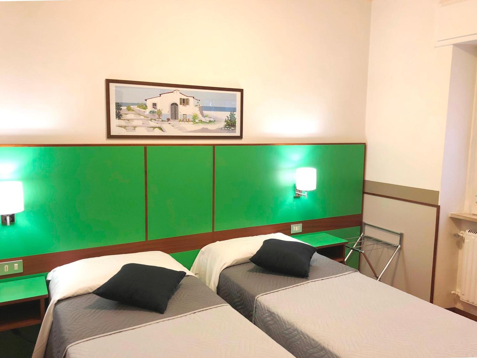 Hotel Signa Перуджа Екстериор снимка